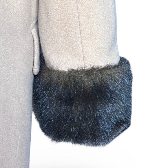 Vintage Camel Wool Coat Faux Fur Collar Cuffs Long Double Breasted 16P Petite - Picture 11 of 15